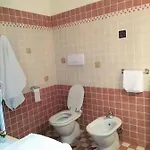 Bed & Breakfast Agrifoglio Con Giardino 3*